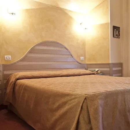 Nedy Hotel Marina di Massa