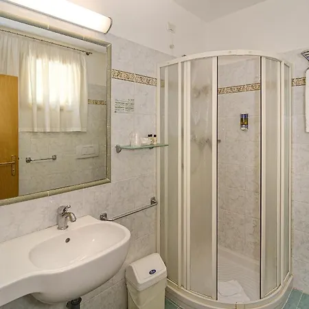 Hotel Nedy