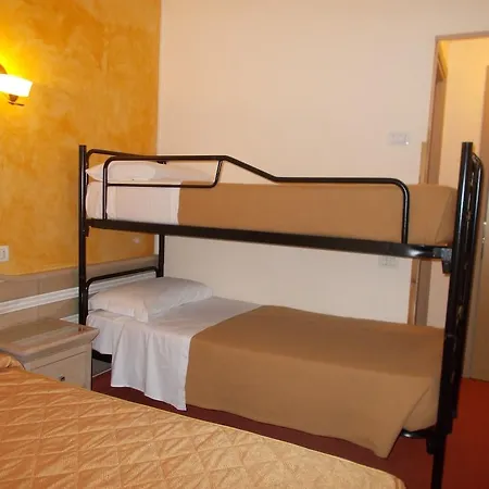 Nedy Hotel