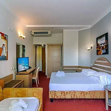 Hotel Nedy Marina di Massa
